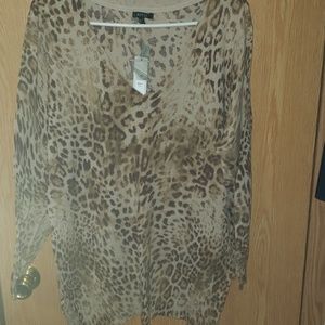 New with tags cheetah print v neck sweater
